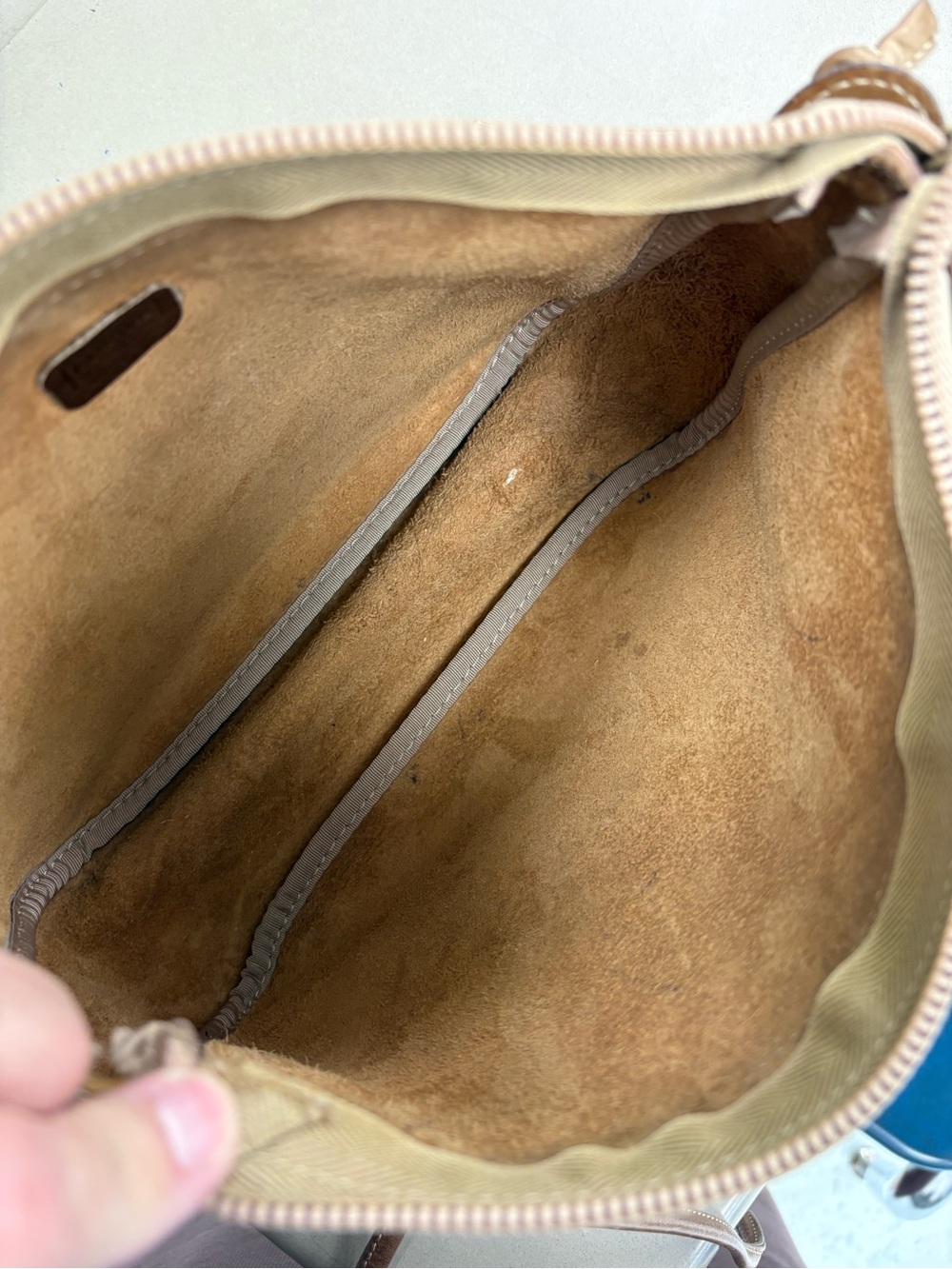 VTG LOEWE Anagram Embossed Grained Leather Crossbody Shoulder Bag Mustard Tan - Picture 12 of 16
